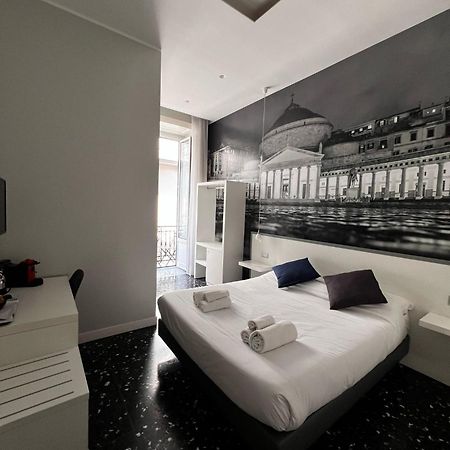 Beverello Rooms 那不勒斯 外观 照片