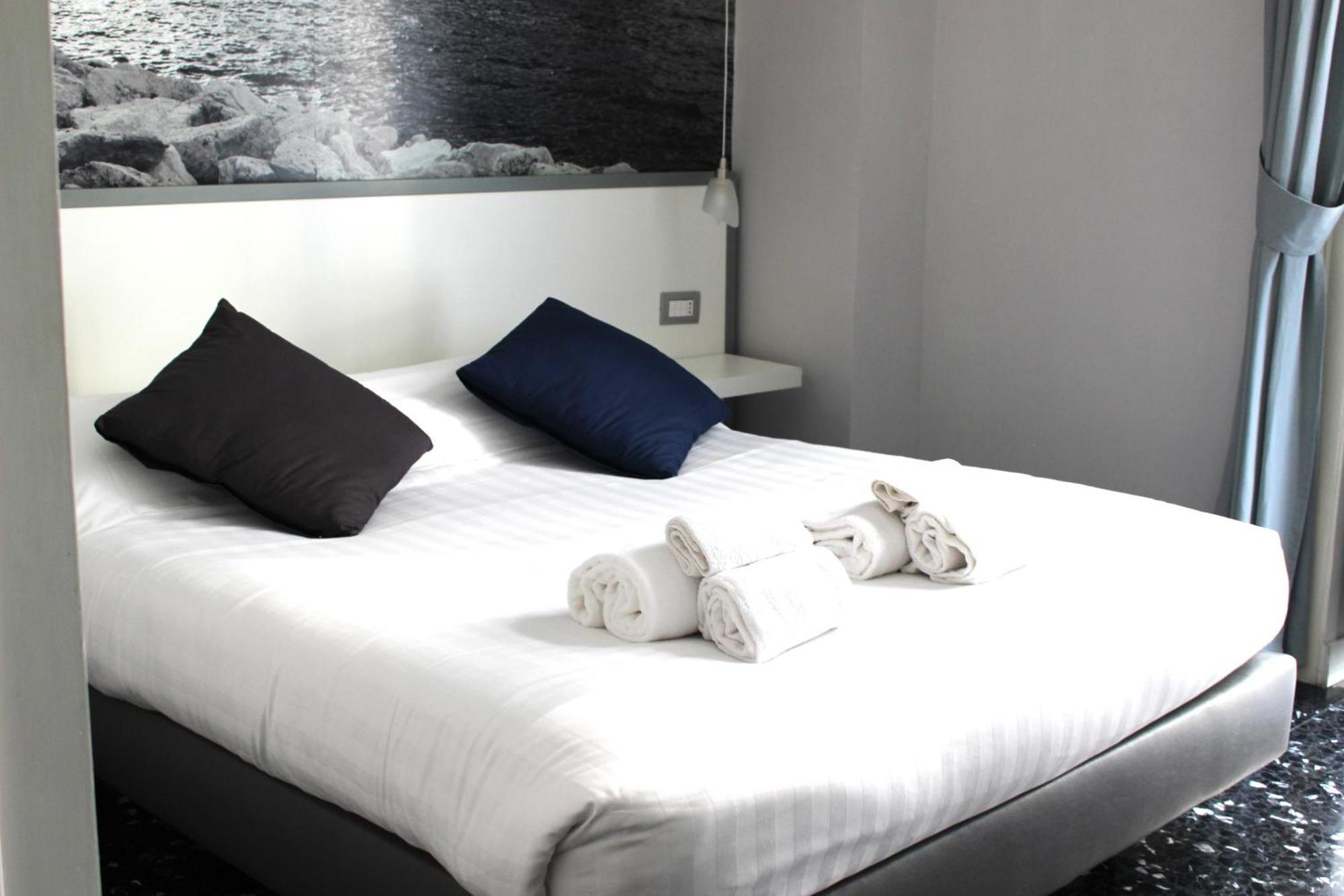 Beverello Rooms 那不勒斯 外观 照片