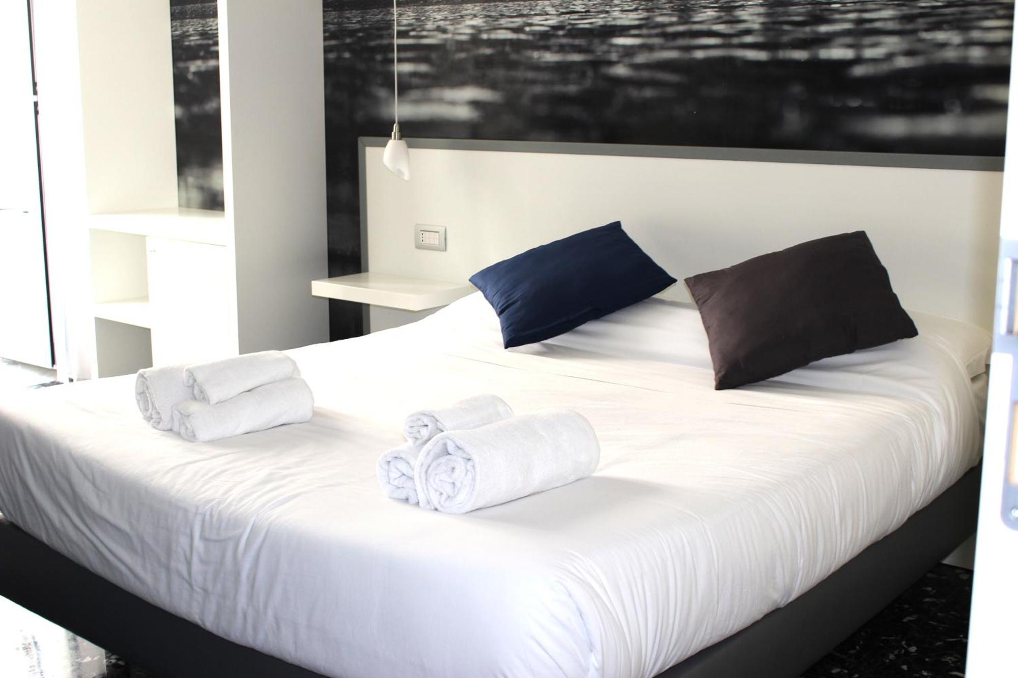Beverello Rooms 那不勒斯 外观 照片