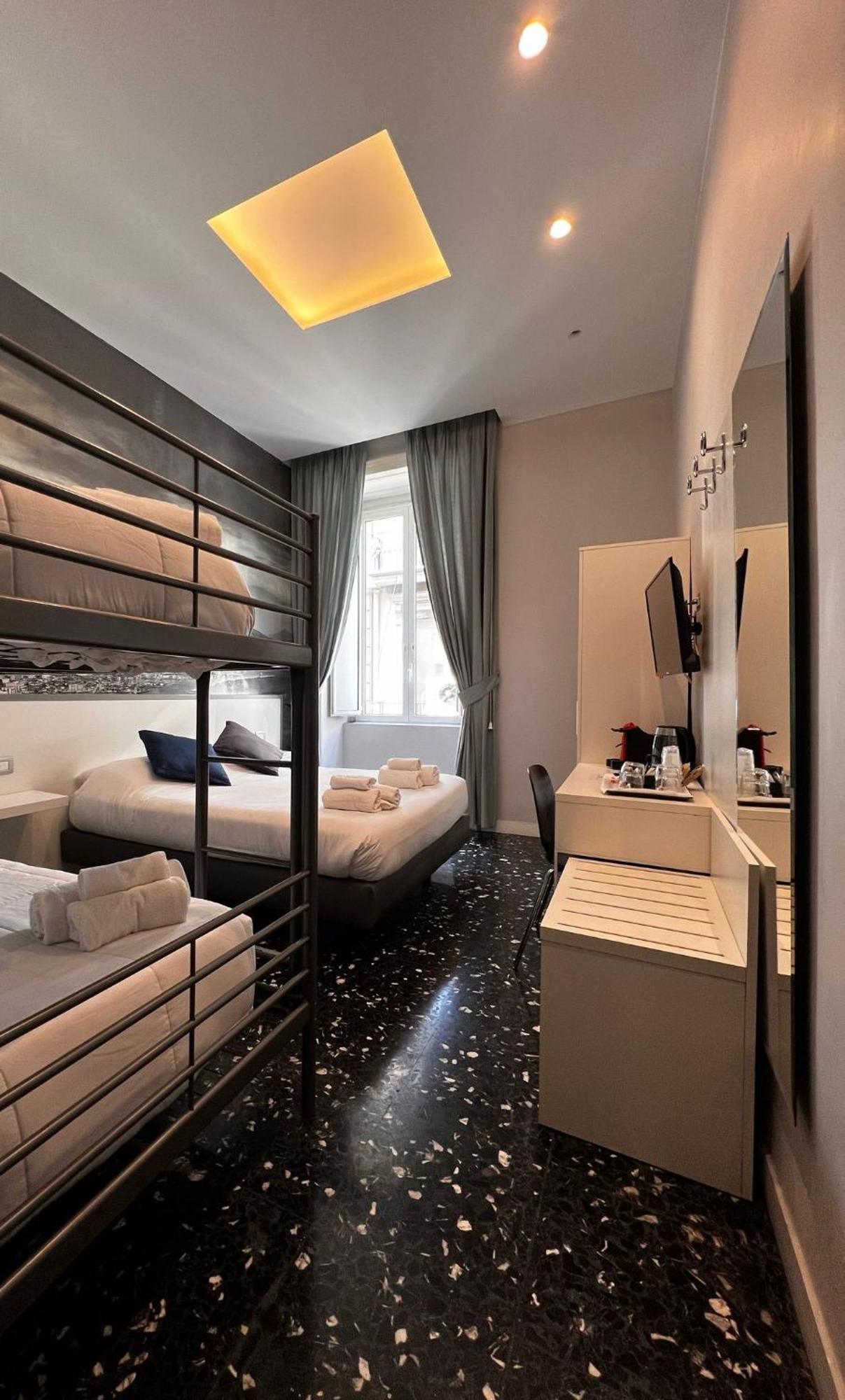 Beverello Rooms 那不勒斯 外观 照片
