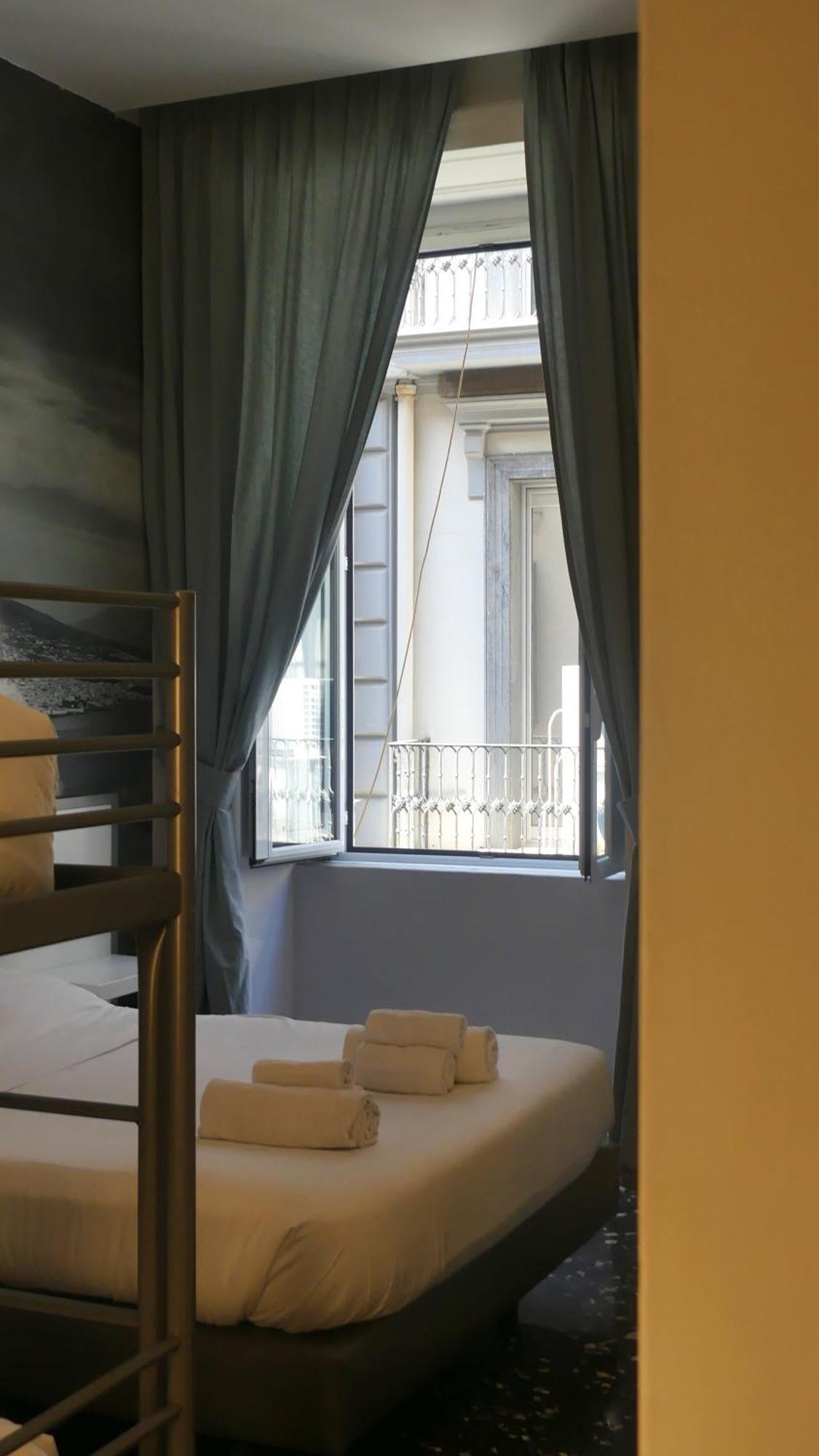 Beverello Rooms 那不勒斯 外观 照片